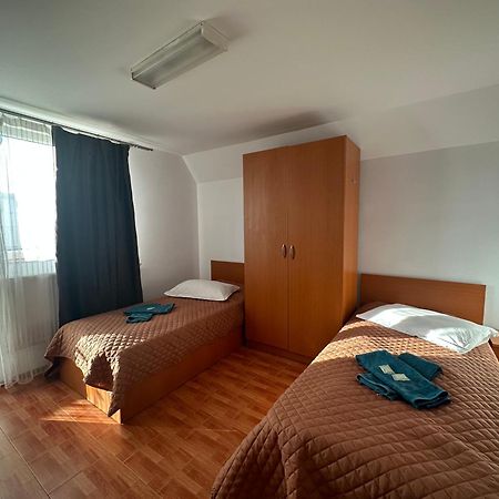 Casa Rustic Cazare Piteşti Dış mekan fotoğraf